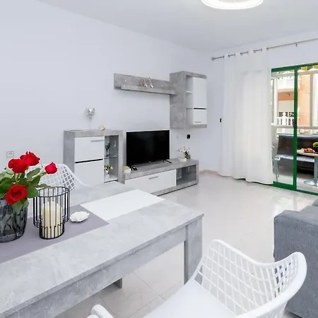 Silver Rose Granfield A126 Lägenhet *